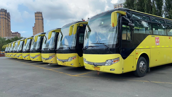 Yuchai Engine مستعمل Yutong Bus Coach Zk6107 Passenger 2 + 3 Layout 60seats