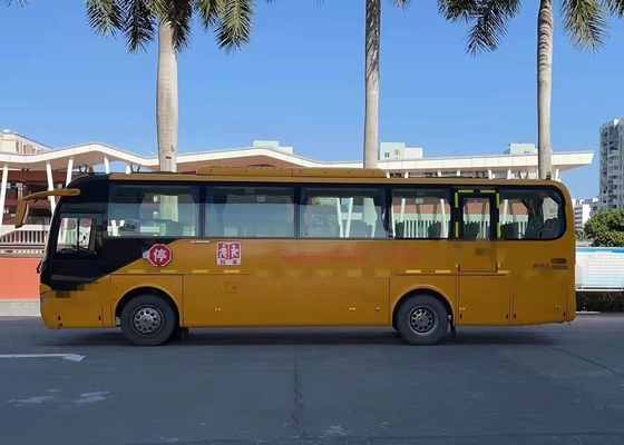 يستخدم محرك Yuchai حافلات YUTONG 49 مقعدًا مع استهلاك وقود 24 لتر / 100 كم