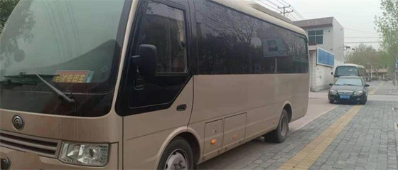 ناشيونال إكسبرس تستخدم حافلة Yutong حافلة مستعملة عالية الكفاءة 28 مقعدًا 100 كم / ساعة