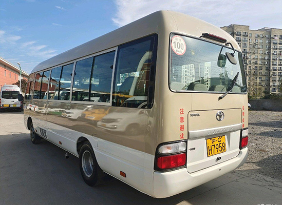 حافلة صغيرة مستعملة Toyota Coaster Coach Bus مستعملة 18Kw 1.6T