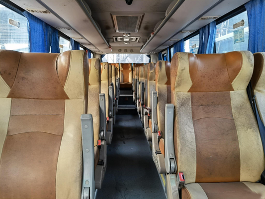 حافلة سياحية فاخرة مستعملة Kinglong Bus مستعملة Rhd Lhd ديزل Euro 3 Bus للبيع