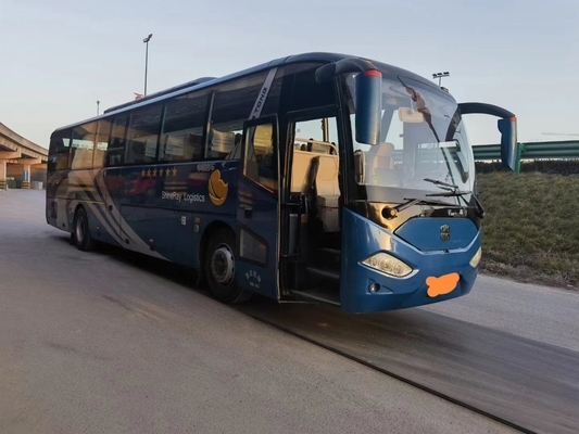 الحافلات الفاخرة المستعملة Zhongtong Bus Weichai 300hp 55seats Left Hand Drive بابين