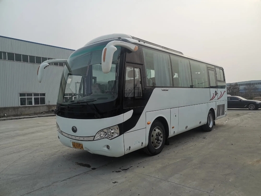مستعملة حافلة Yutong حافلة 45 مقعدًا 2 + 3 تخطيط Yuchai Engine 162kw Seal Window ZK6888