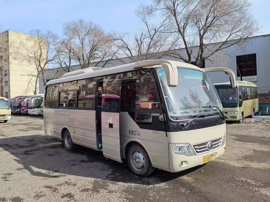 تستخدم حافلة الركاب الأمامية Yuchai Engine 2017 سنة مستعملة Yutong حافلة انزلاق النوافذ 27 مقعدًا