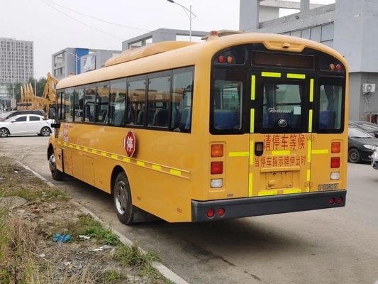 حافلة مدرسية مستعملة Weichai Engine 52 مقعدًا 9 أمتار YuTong حافلة مستعملة ZK6935D
