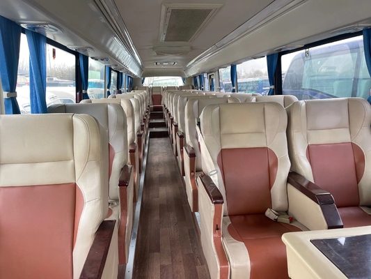 حافلات فاخرة مستعملة 12 مترًا 33 مقعدًا لإغلاق النافذة Yuchai Engine مستعمل Foton BJ6120