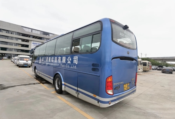 حافلة مكوكية مستعملة 45 مقعدًا حجرة أمتعة كبيرة 10.5 متر محرك Yuchai باب وسط اليد الثانية Yutong حافلة ZK6107
