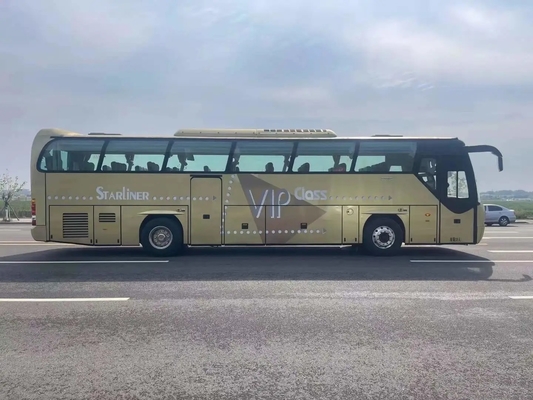 حافلة تجارية مستعملة 39 مقعدًا محرك Weichai 336hp ذهبي اللون باب الركاب الأوسط 12 متر Beifang Bus BFC6120