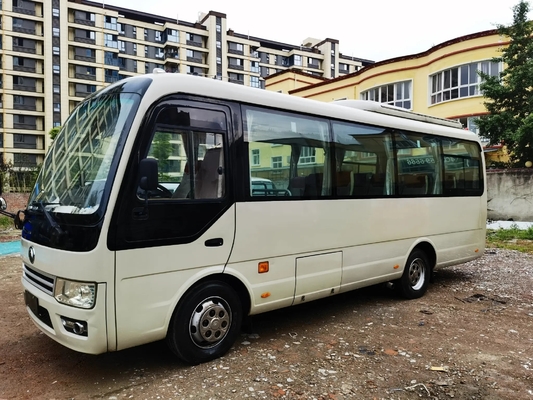 مستعملة 16 Seater Minibus 2016 سنة المحرك الأمامي 19 مقعدًا نافذة منزلقة LHD / RHD اليد الثانية Yutong Bus ZK6729D