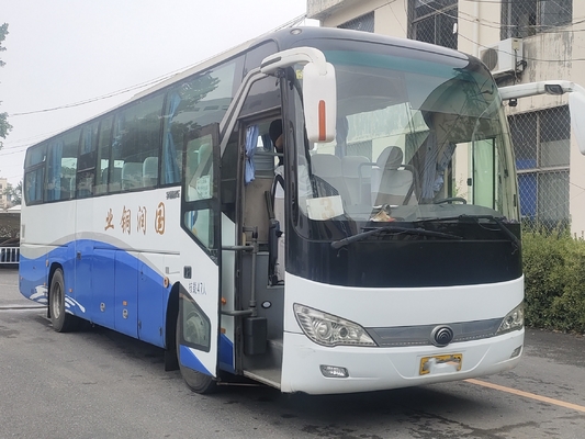 حافلات فاخرة مستعملة 47 مقعدًا 2 أبواب ركاب 11 متر محرك نادر طويل A / C اليد الثانية Young Tong Bus ZK6117