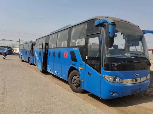 حافلة ديزل مستعملة لون أزرق 59 مقعدًا محرك Yuchai 280hp 2 + 3 مقاعد تخطيط محرك اليد الثانية Higer Bus KLQ6115