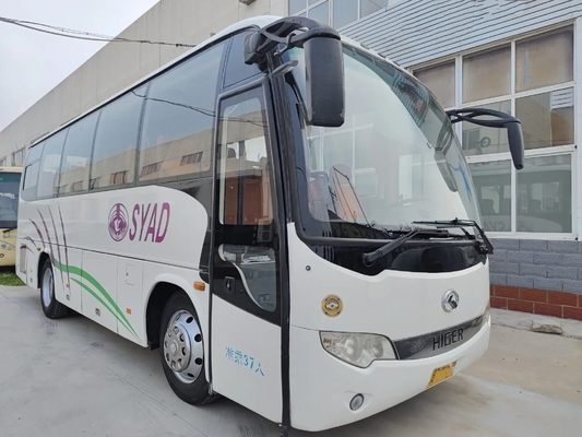 حافلة تجارية مستعملة محرك Yuchai 200hp رف أمتعة 37 مقعدًا أبيض اللون محرك اليد اليسرى Higer Bus KLQ6856