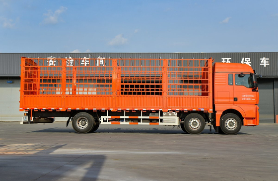 شاحنة شحن Howo مستعملة SITRAK G7 نموذج 6 * 2 شاحنة شاحنة ورقة الربيع 8.6 متر مربع طويل