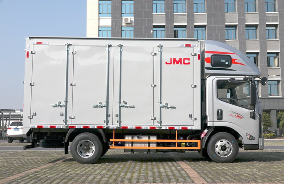 شاحنات شحن خفيفة مستعملة JAC 4.2 متر فان صندوق باب مزدوج سيارة أجرة صف واحد مع سرير