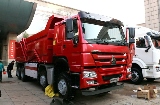شاحنة قمامة مستعملة 8 × 4 وضع القيادة 12 إطارات النقل المركب HW76 كابينة سقف مسطح