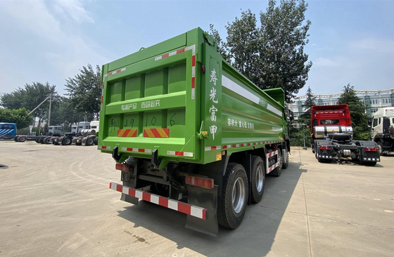 هوو 8x4 شاحنة قمامة 340 حصان البناء الحضري النفايات النقل 12 عجلات الربيع الورق