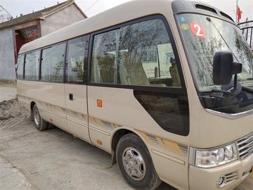 2017 ديزل مستعملة TOYATO حافلات كوستر مستعملة 23 مقعدًا حافلة صغيرة