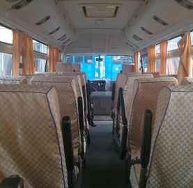 Higer Brand Yuchai Engine حافلة تجارية مستعملة 30 مقعدًا عام 2010 سرعة 100 كم / ساعة