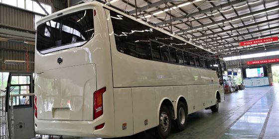 العلامة التجارية الجديدة مزدوجة المحور Euro II ديزل جولة حافلة أمامية Cummins محرك الحافلات 58-70 مقاعد مستعملة التنين الذهبي XML6125