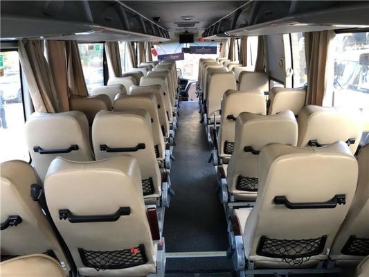 Yuchai Engine VIP مقاعد مستعملة مدرب مزدوج الأبواب وسادة هوائية الشاسيه حافلة ركاب تستخدم Golden Dragon Bus XML6112 48 مقعدًا