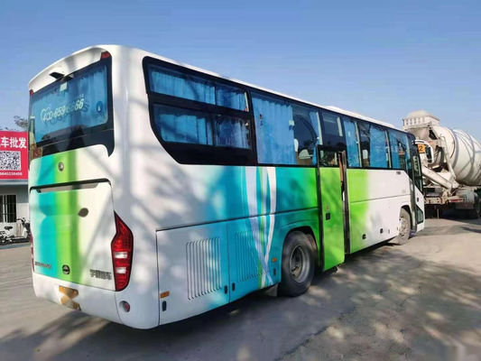 حافلة Yutong مستعملة ZK6110 مقود يسار 48 مقعدًا أبواب مزدوجة Yuchai محرك خلفي منخفض كيلومتر حافلة سياحية مستعملة