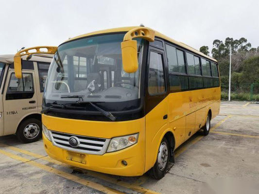 تستخدم Yutong Bus 29 مقعدًا للحافلة السياحية الهيكل الصلب محرك أمامي Euro III Left Steering