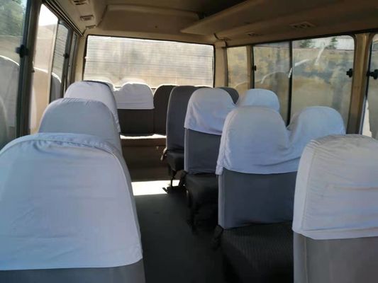 2009 سنة 18 مقعدًا تستخدم حافلة كوستر ، حافلة تويوتا كوستر LHD حافلة صغيرة مستعملة بمحرك ديزل ، توجيه يسار