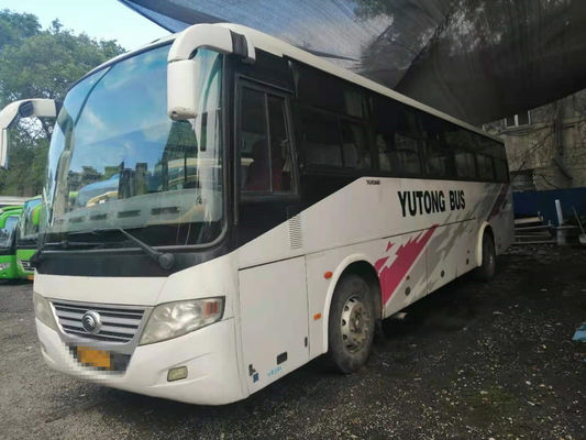 54 مقعدًا 2010 سنة مستعملة Yutong Bus ZK6112D محرك ديزل أمامي LHD Driver بدون حوادث