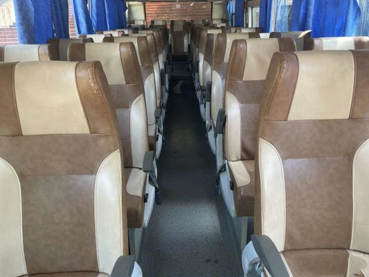 تستخدم Sunlong Bus SLK6873 39 مقعدًا 2016 محرك ديزل خلفي الهيكل الصلب Yuchai 162kw حافلة سياحية مستعملة لأفريقيا