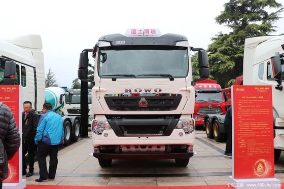تستخدم الصين 8x4 Sinotruk HOWO TX Heavy Truck 440 Horsepower Dump Truck