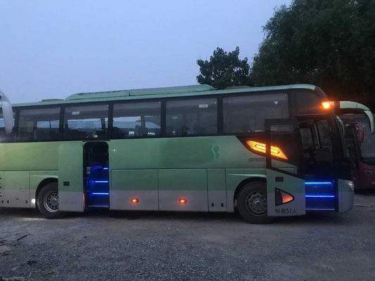 Kinglong Bus مزدوجة الأبواب المستخدمة في الحافلة السياحية 51 مقعدًا وسادة هوائية للهيكل XMQ6113 Yuchai المحرك الخلفي