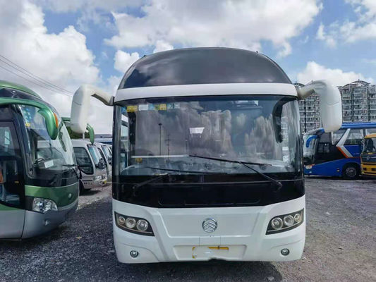 تستخدم Golden Dragon Bus XML6125 حافلة سياحية مستعملة 55 مقعدًا Yuchai Rear Engine 127kw Euro IV Double Doors