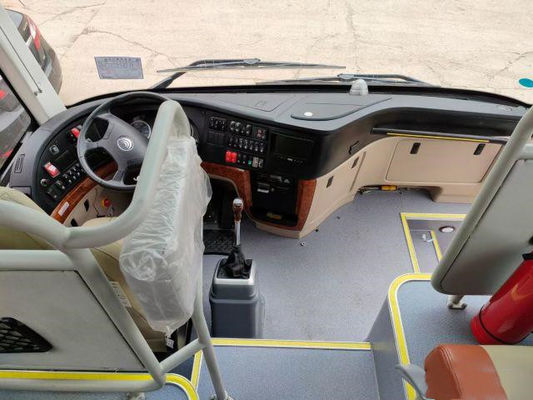 تستخدم حافلة ZK6122 موديل Yutong Passenger Coach الملحقات الداخلية سائق نظام الترفيه