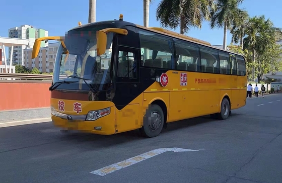 الموديل Zk6107 مستعمل Yutong باصات 60 مقعد حافلات مستعملة Yuchai Engine