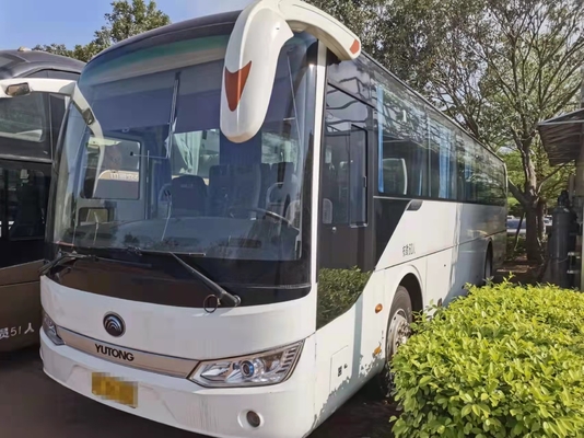 جولة فاخرة تستخدم حافلات Yutong Bus ZK6115 60 مقعدًا Yuchai 199kw Engine Bus