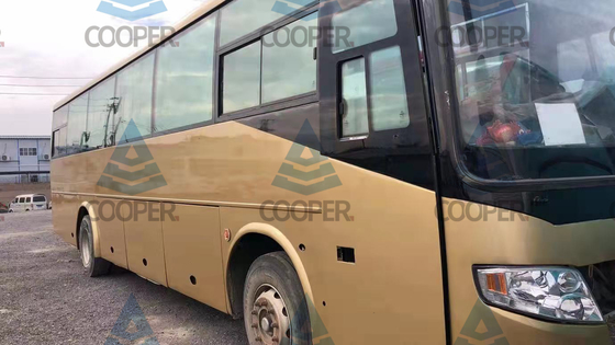 تستخدم Yutong Public Transport حافلة ديزل LHD City Bus تستخدم 51 مقعدًا أماميًا للحافلات