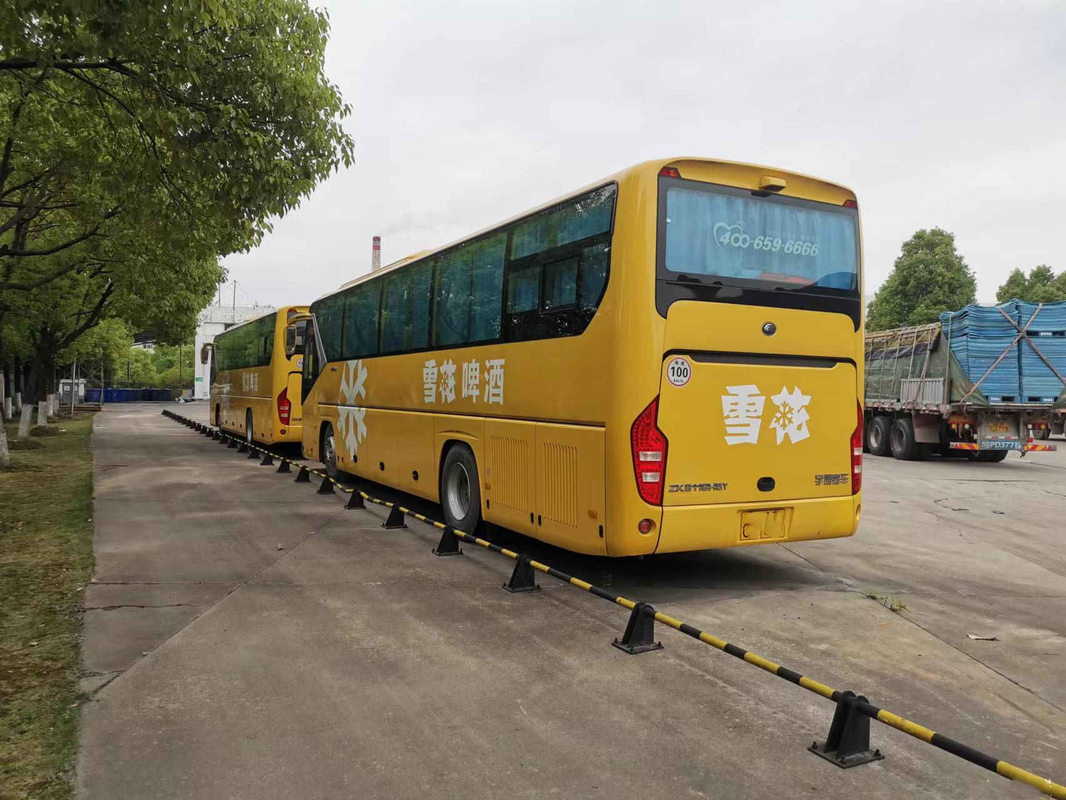 مقعد فاخر لكبار الشخصيات يستخدم حافلات Yutong ZK6119 Coach 46 مقعدًا Rhd محرك خلفي مزدوج الباب