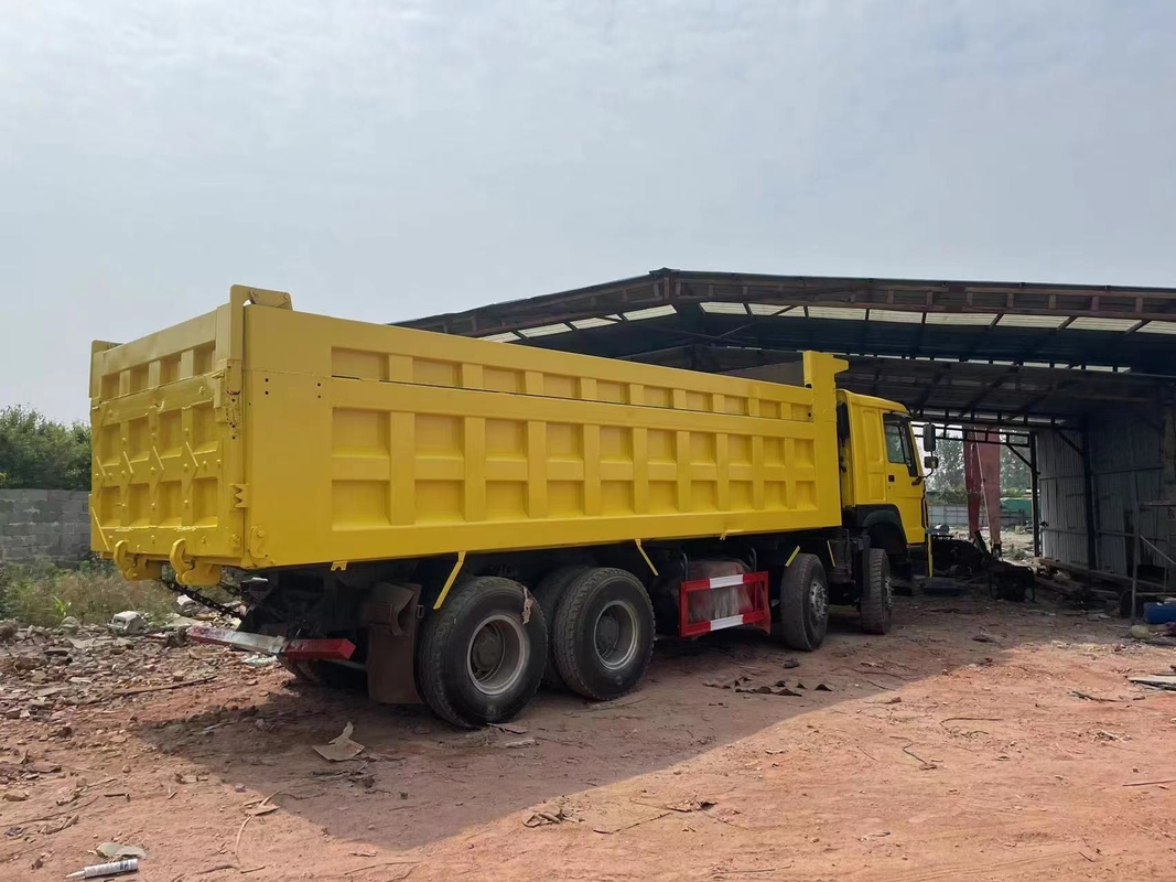 8 * 4 مستعملة شاحنة قلابة 40 طن Mitsubishi Fuso 12 Wheels مستعمل شاحنة 380HP