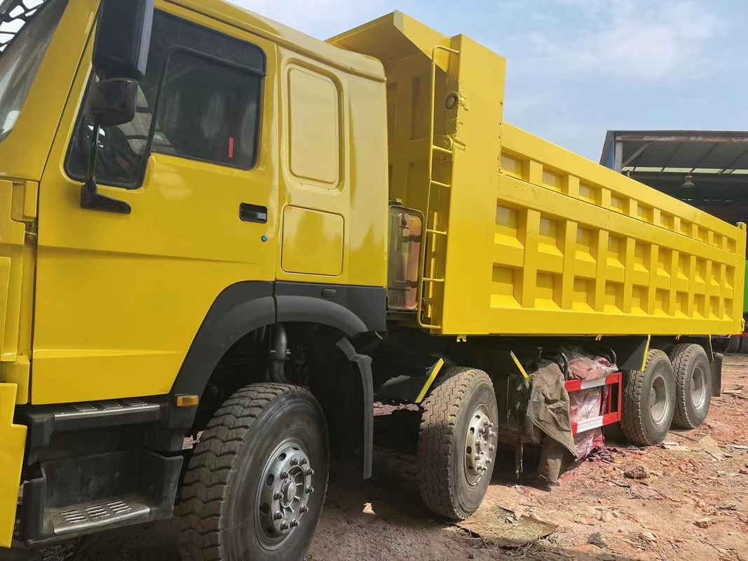 8 * 4 مستعملة شاحنة قلابة 40 طن Mitsubishi Fuso 12 Wheels مستعمل شاحنة 380HP