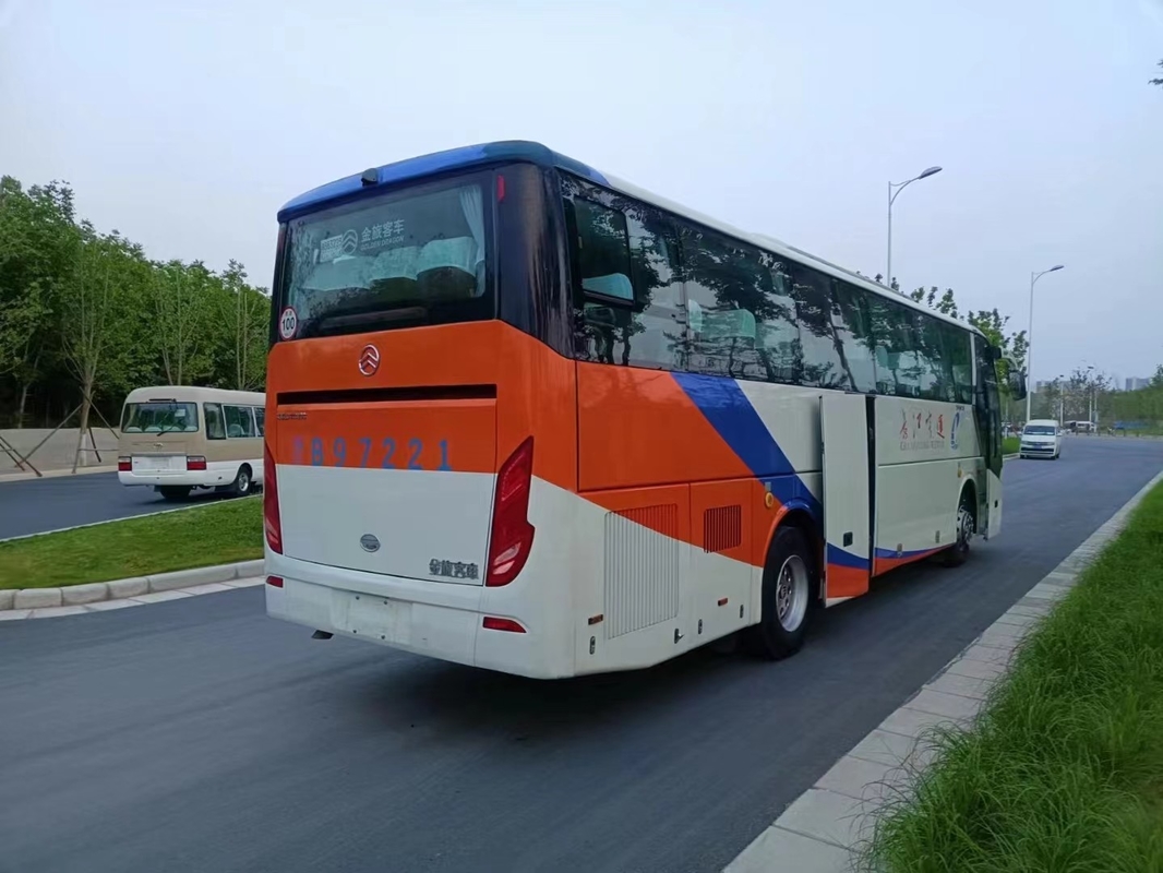51 مقعدًا Rhd الخلفي محرك الحافلات الباصات الذهبية Golden Dragon XML6113 ببابين Euro IV