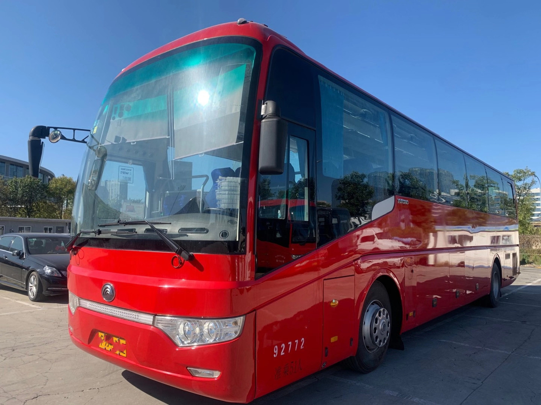 الصين العلامة التجارية المستخدمة Yutong Buses Coach ZK6122 WP10. محرك ديزل 2015-2019 2 + 2 تصميم 51 مقعدًا