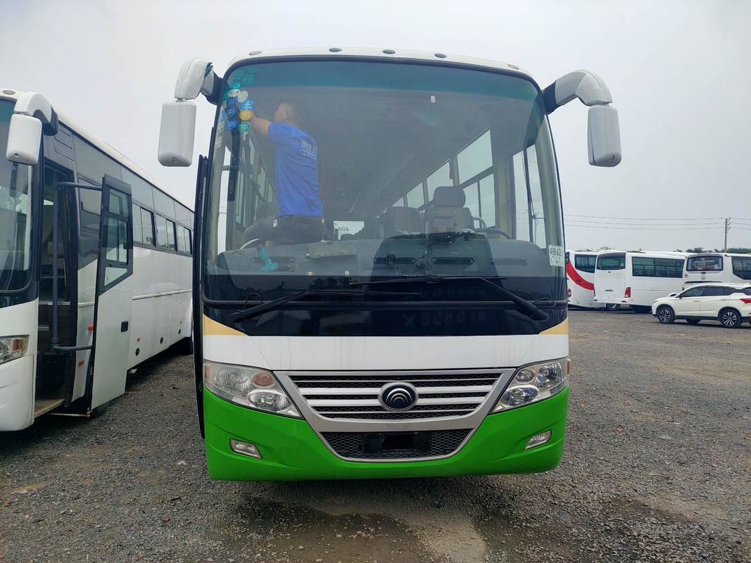 حافلة ركاب مستعملة Yutong Front Engine Lhd / Rhd Plate Spring Suspension 53 Seats Zk6112d