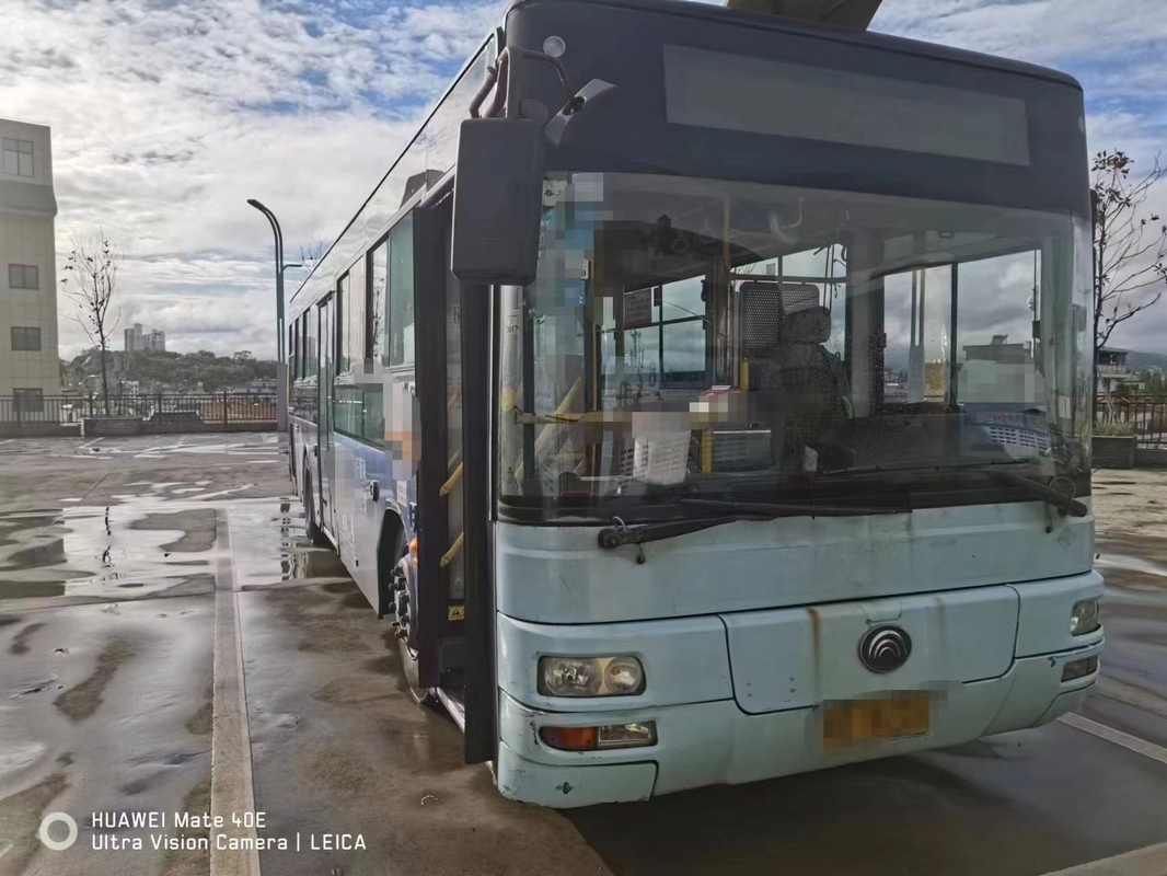 2014 سنة 26/82 مقاعد تستخدم Yutong City Bus Zk6105 للنقل العام بمحرك ديزل