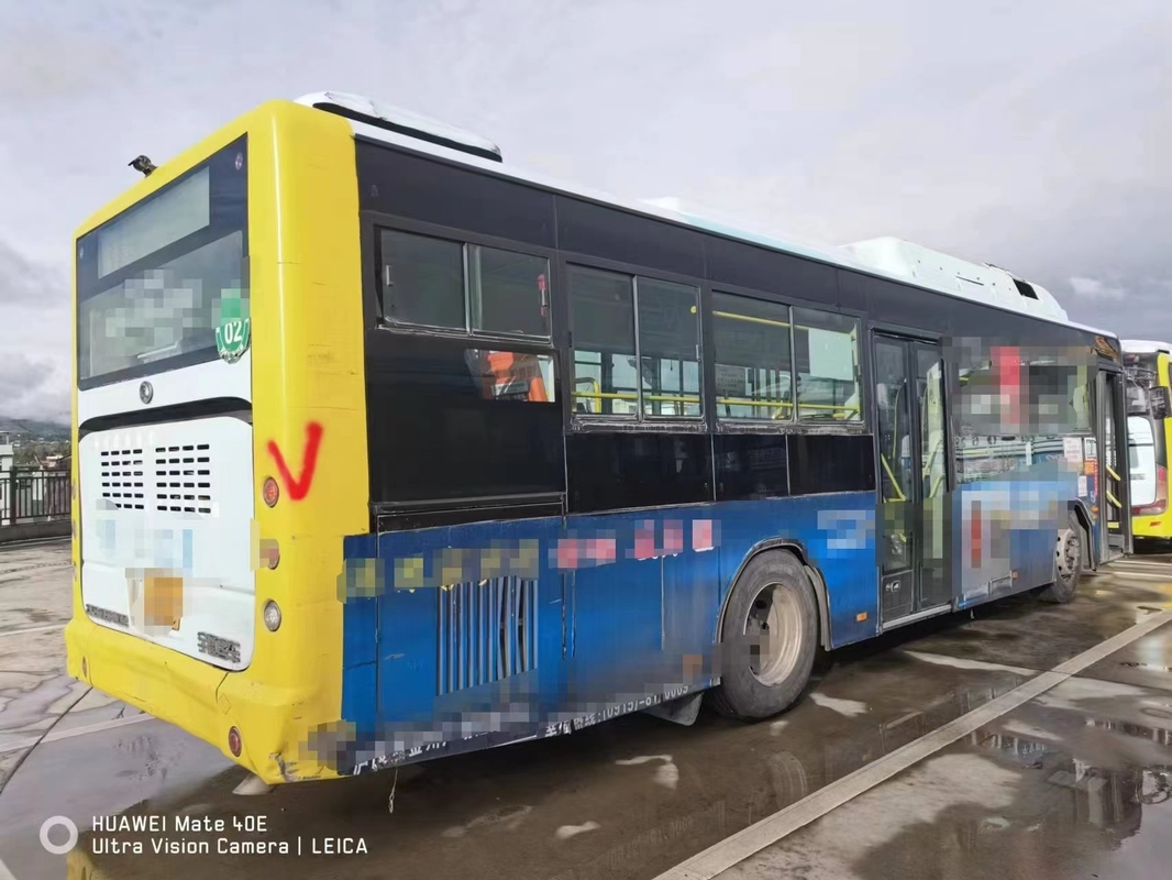 2014 سنة 26/82 مقاعد تستخدم Yutong City Bus Zk6105 للنقل العام بمحرك ديزل