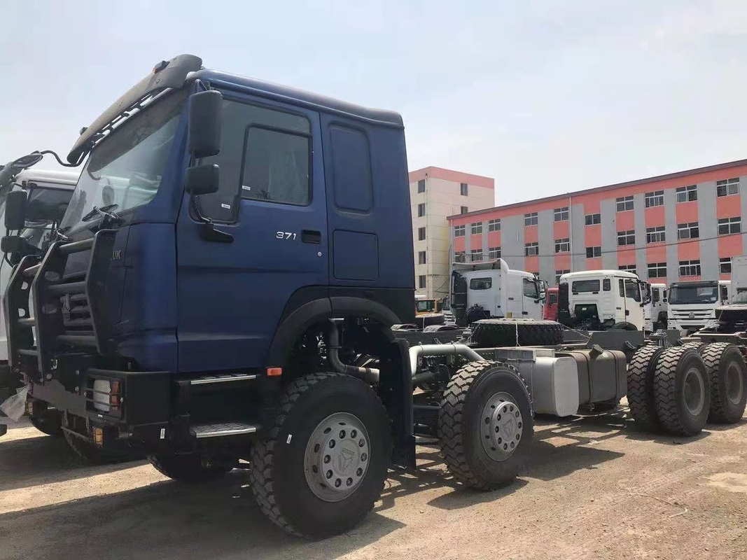 70-80 طنًا من شاحنات النقل المستخدمة شاحنات الشحن المستعملة على اليمين RHD ، تستخدم Sinotruck مستعملة تسجيل النقل