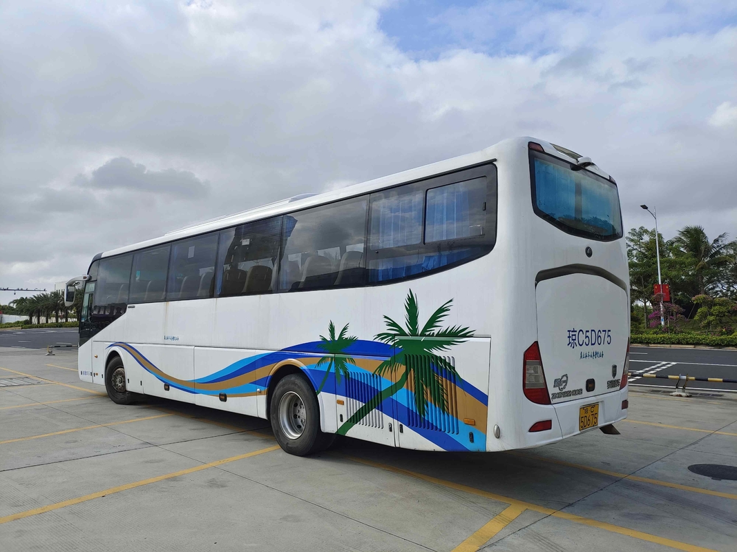 2015 سنة 55 مقعدًا مستعملة Yutong Bus Zk6122 LHD Diesel Engine Double Door