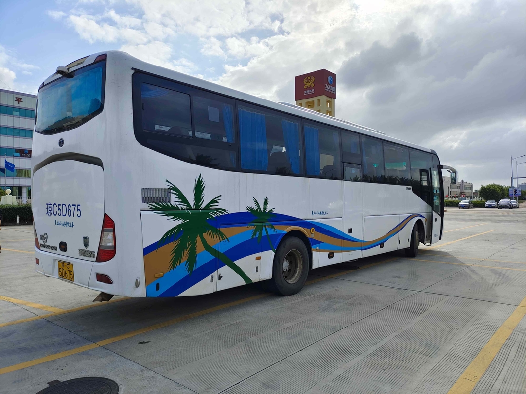 2015 سنة 55 مقعدًا مستعملة Yutong Bus Zk6122 LHD Diesel Engine Double Door
