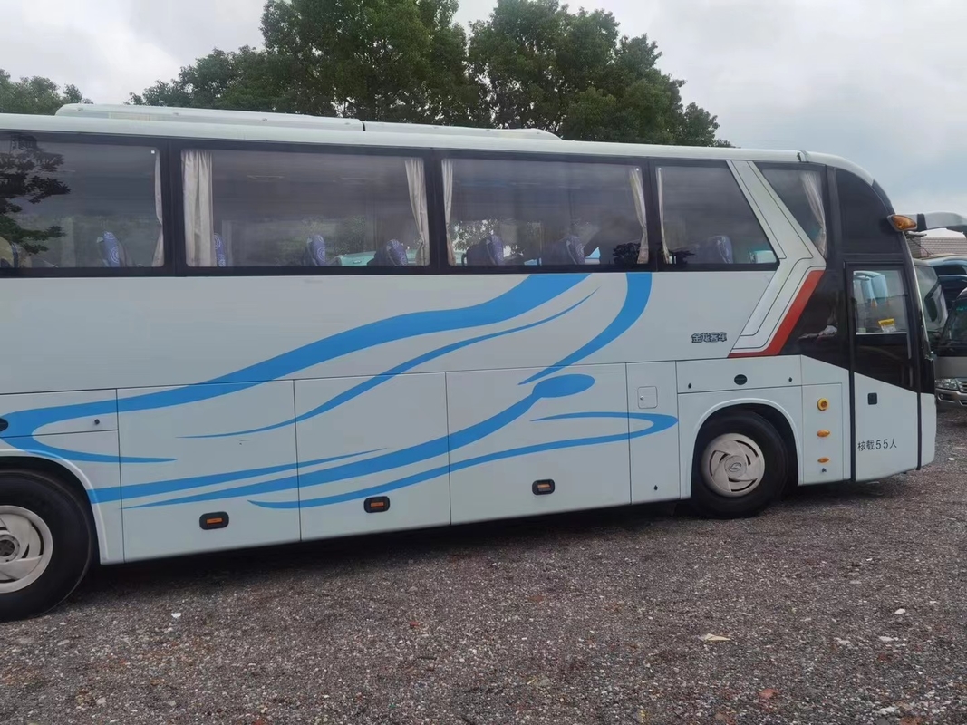 Kinglong Coach Bus Luxury XMQ6128 55 مقعدًا حافلة سياحية فاخرة حافلة سياحية مستعملة