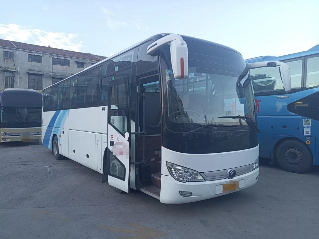 مدرب اليد اليسرى ZK6119 48 مقعد محرك Weichai حافلة Yutong العلامة التجارية