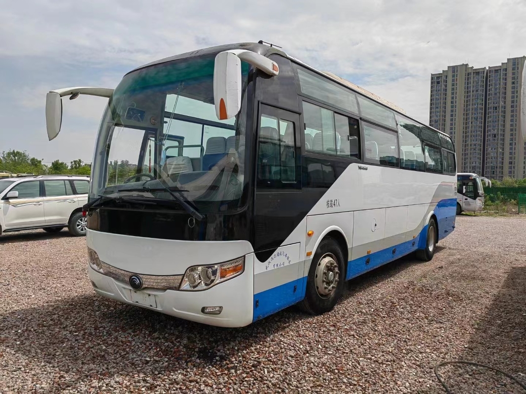 ZK6107 باب واحد يستخدم Yutong Coach Bus 47 مقعدًا للركاب الأيسر